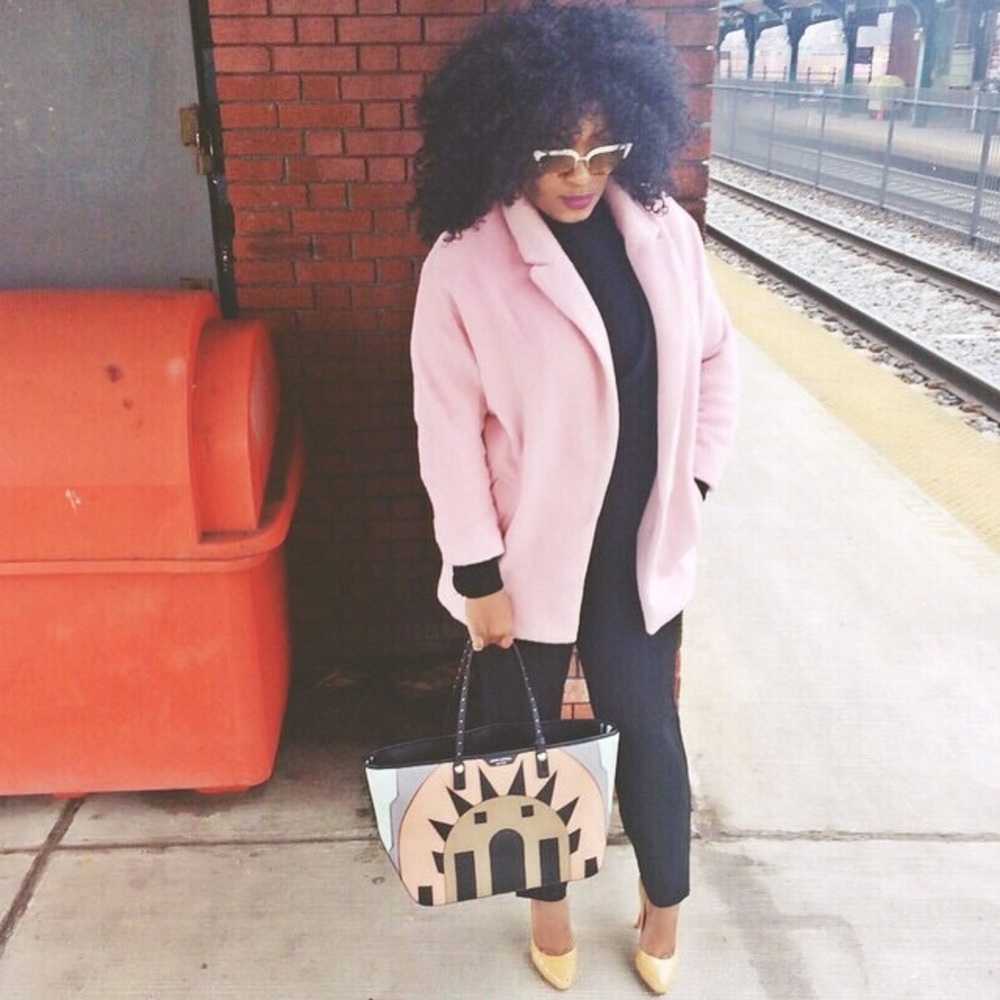 💕Blush Bloomingdale’s Coat 🧥